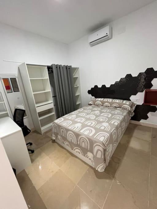 Lemon House Share And Enjoy Apartment Seville Exterior photo